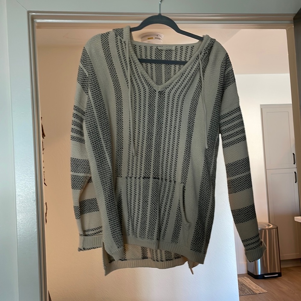 Lovestitch knit striped sweater w/hood